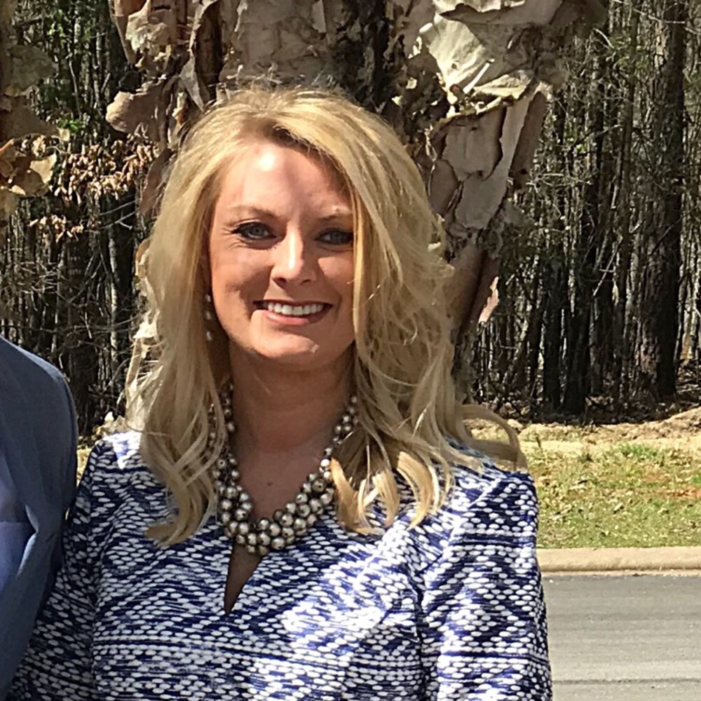 Meet your Posher, Stephanie